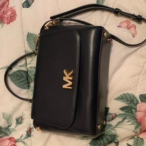 MK purse